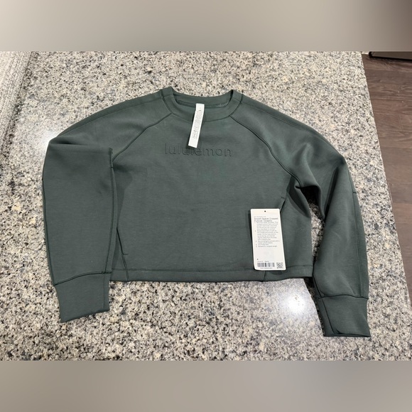 NWT Lululemon Smooth Spacer Cropped Pullover *Graphic Rainforest Green - Picture 1 of 5